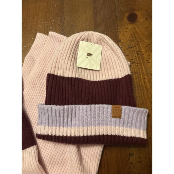 Fabletics Woman’s Hat And Scarf Set Pink & Purple NWT - Picture 2 of 5